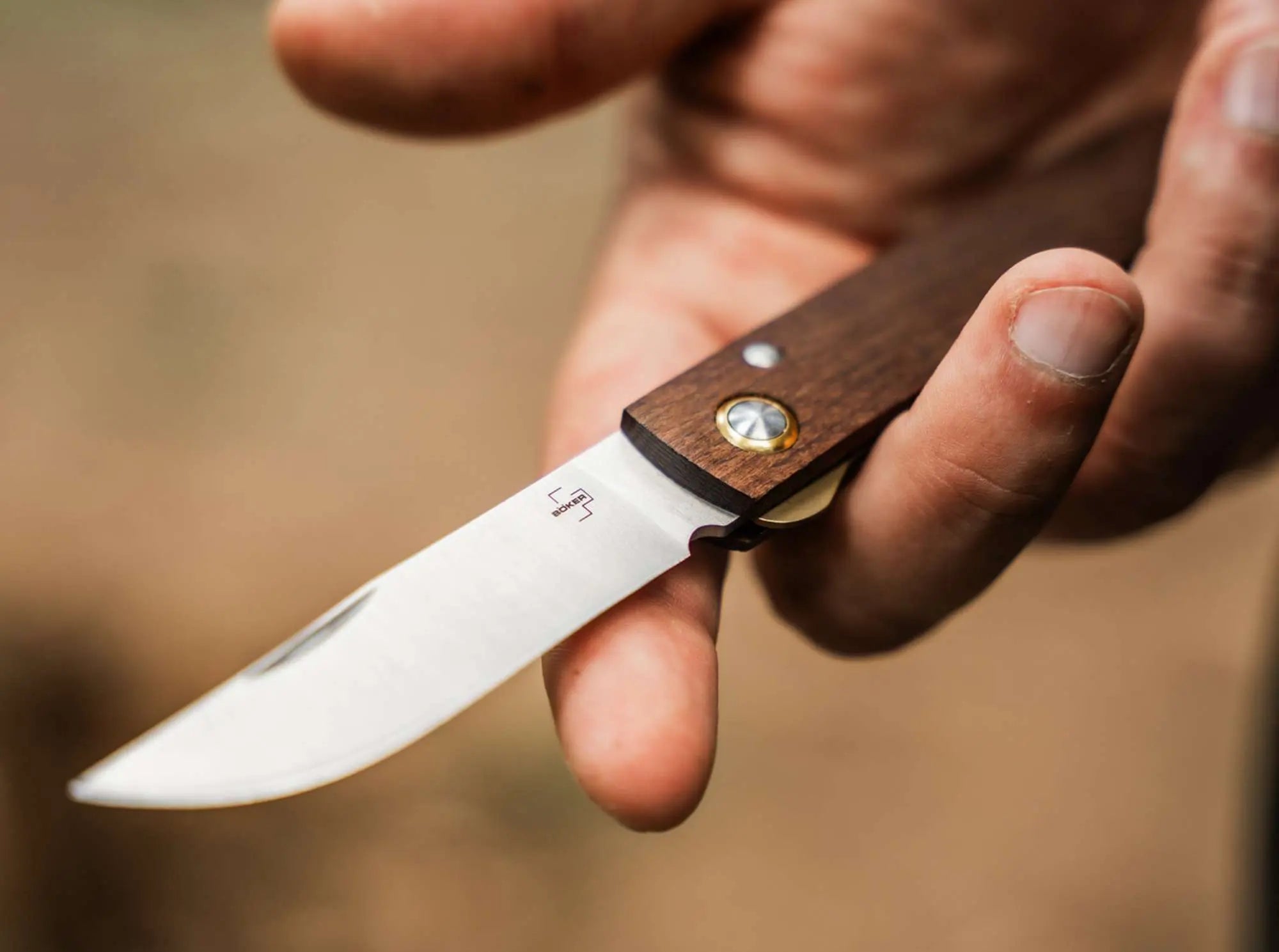Böker Plus Rusticus Medium – Klassisches Taschenmesser im zeitlosen Design Böker Plus