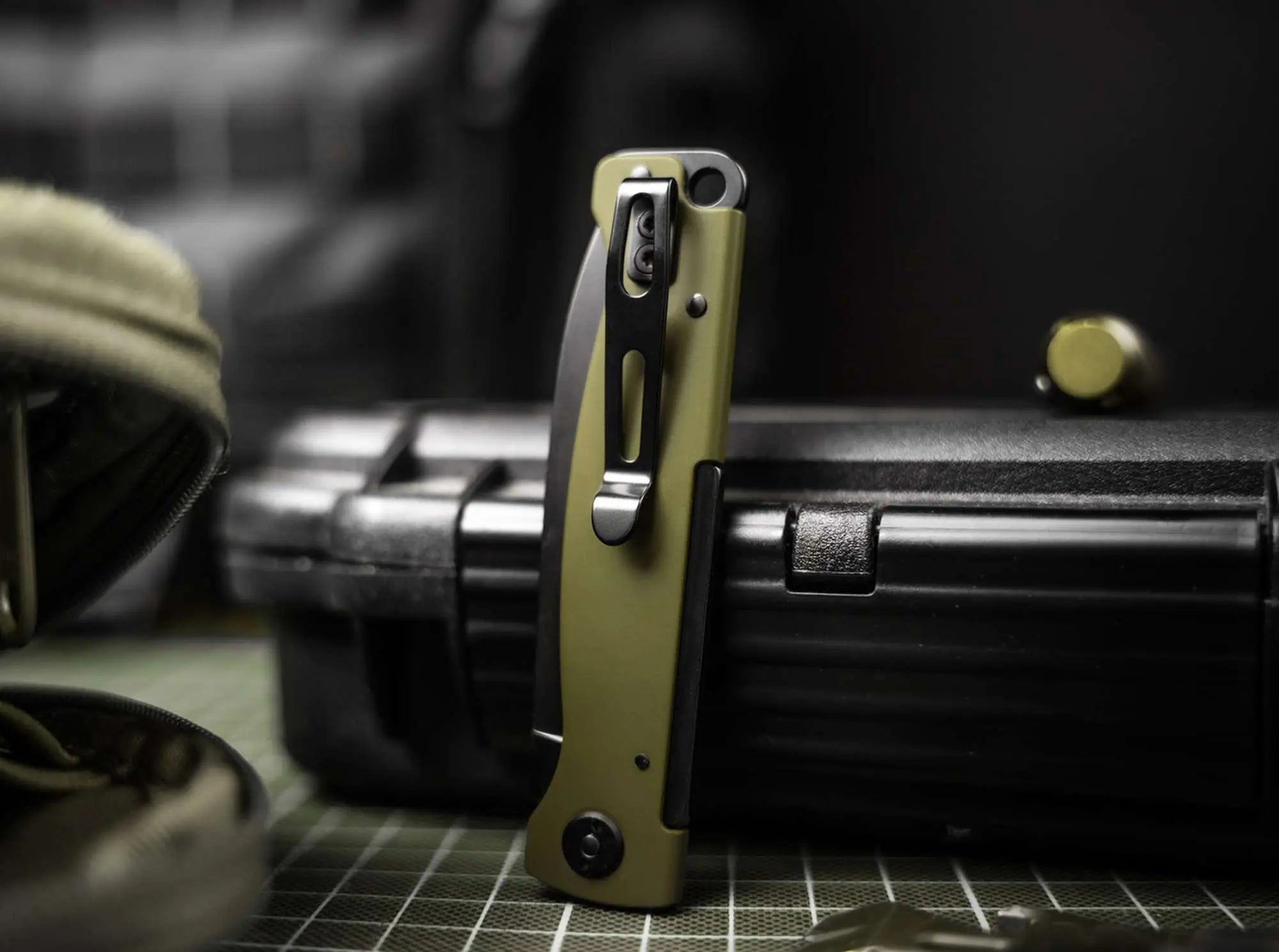 Böker Plus Atlas OD Green – leichtes, robustes §42a-konformes EDC-Taschenmesser Böker Plus