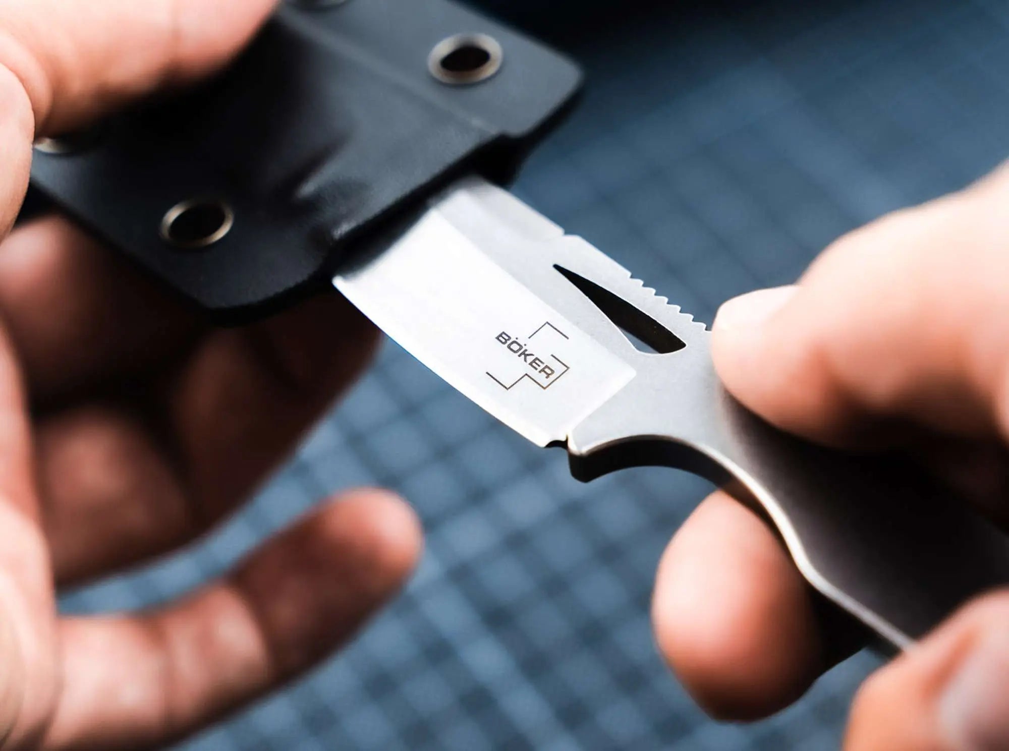 Böker Plus Gekai Messer feststehend – D2 Stahl, Kydex, Charles de Buyer, 19 cm Böker Plus