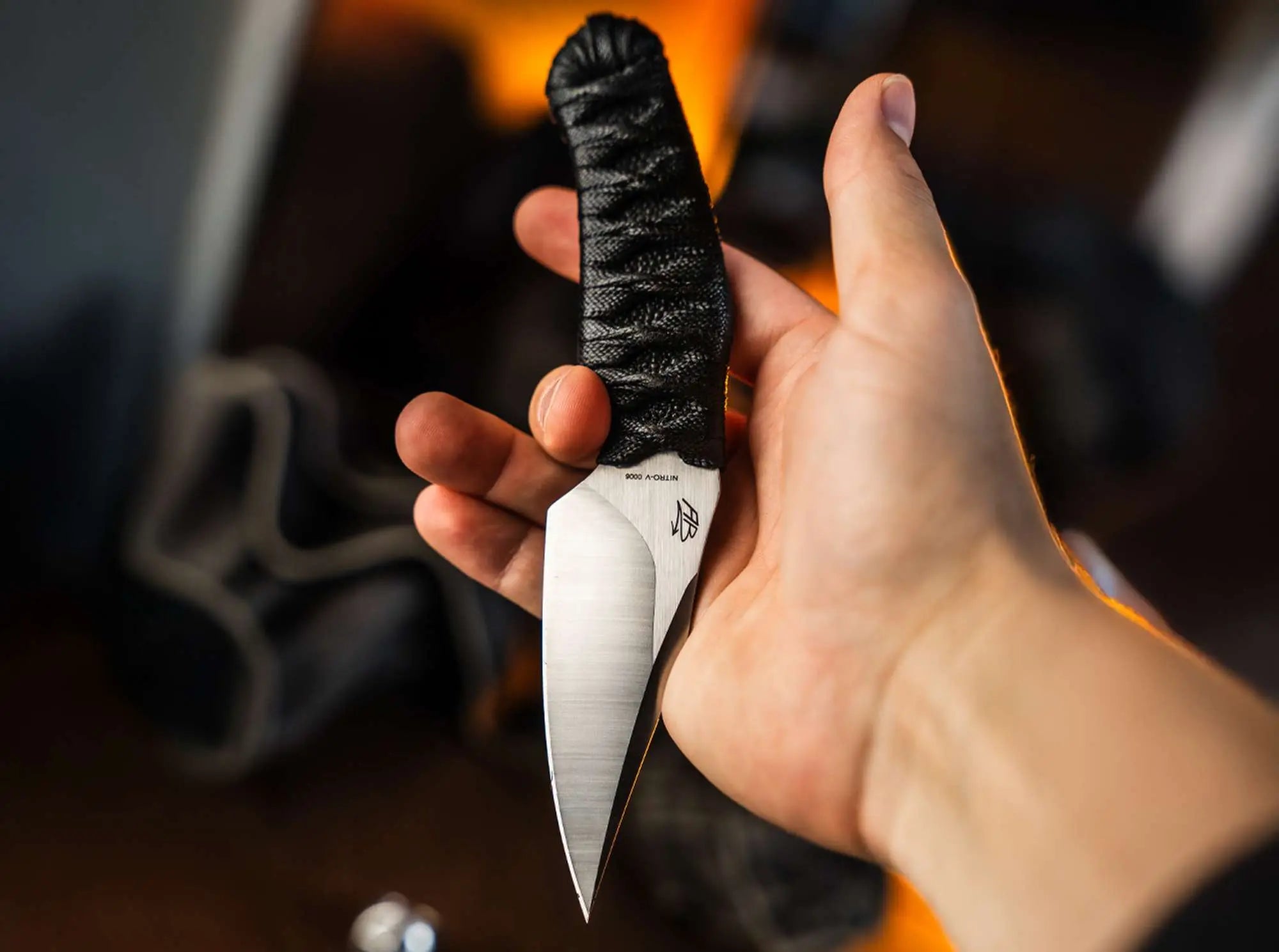 Böker Plus 302 – ikonisches Fixed Blade mit traditioneller Griffwicklung Böker Plus