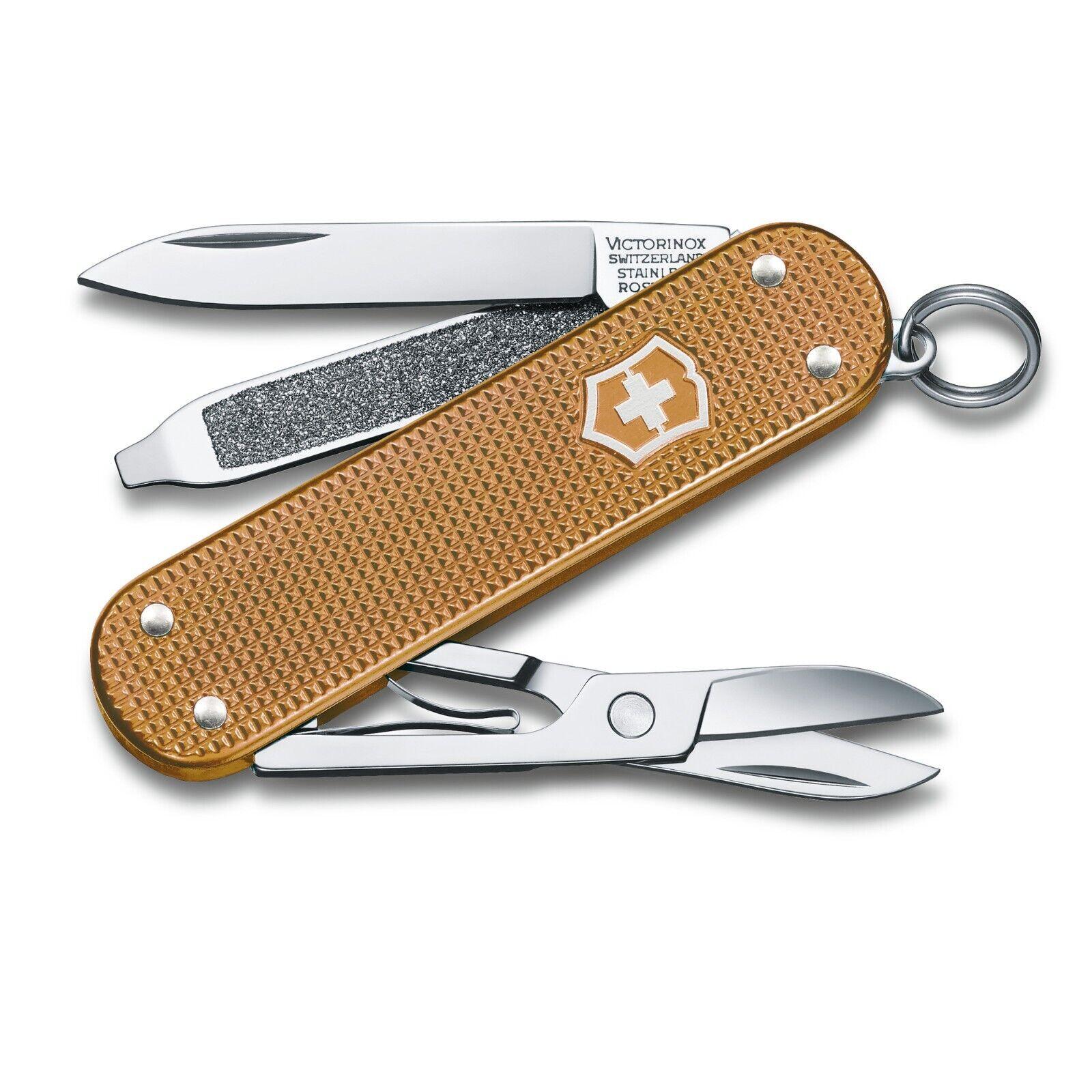 Victorinox Classic SD Taschenmesser Schlüsselanhänger Schere Messer Etui Hülle