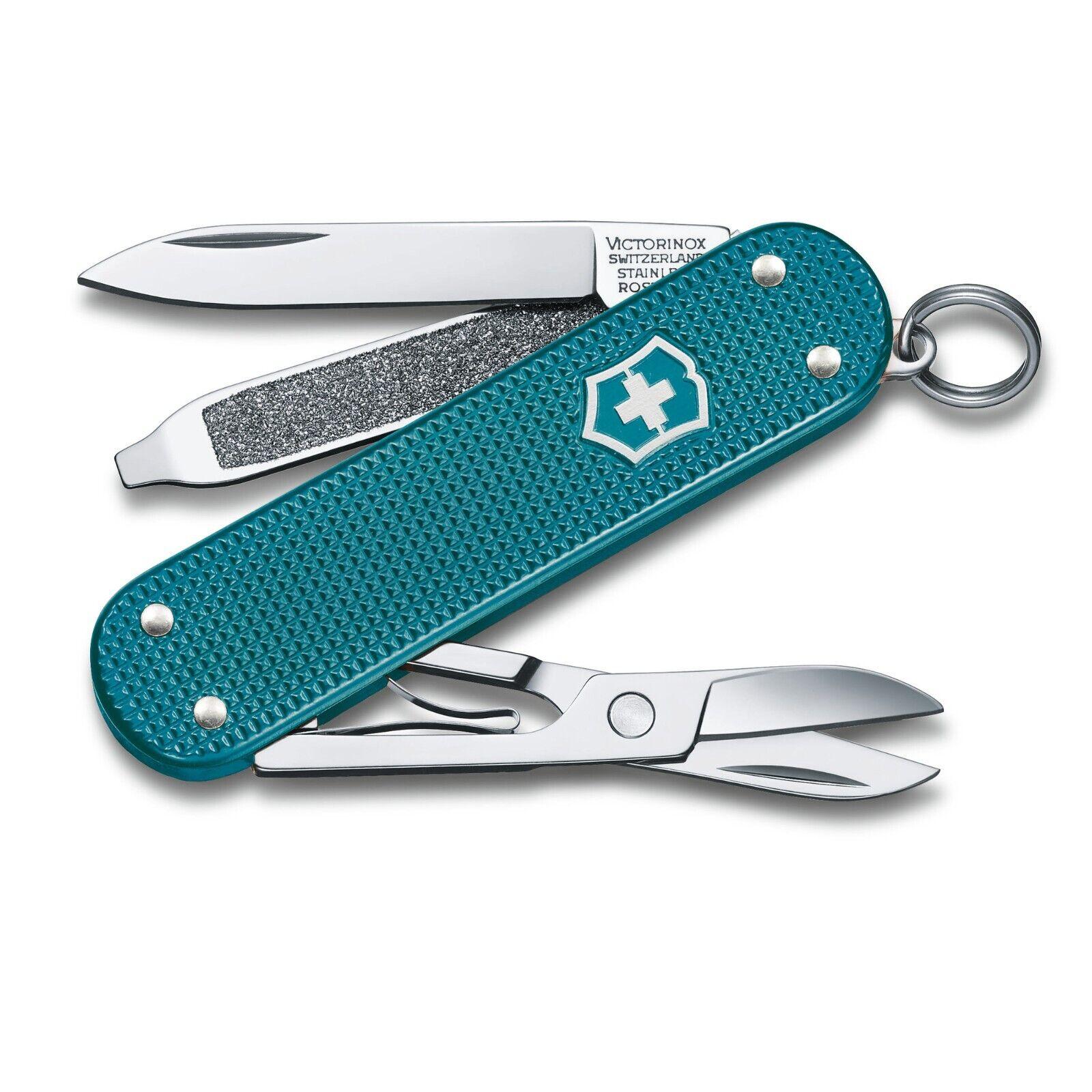 Victorinox Classic SD Taschenmesser Schlüsselanhänger Schere Messer Etui Hülle