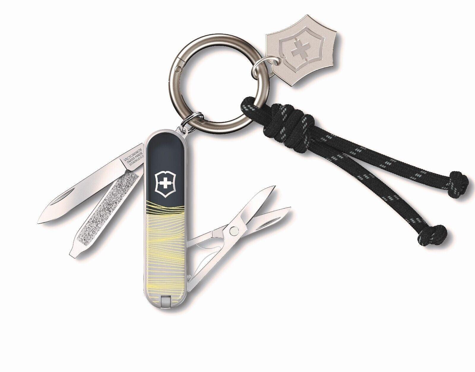 Victorinox Classic SD Taschenmesser Schlüsselanhänger Schere Messer Etui Hülle