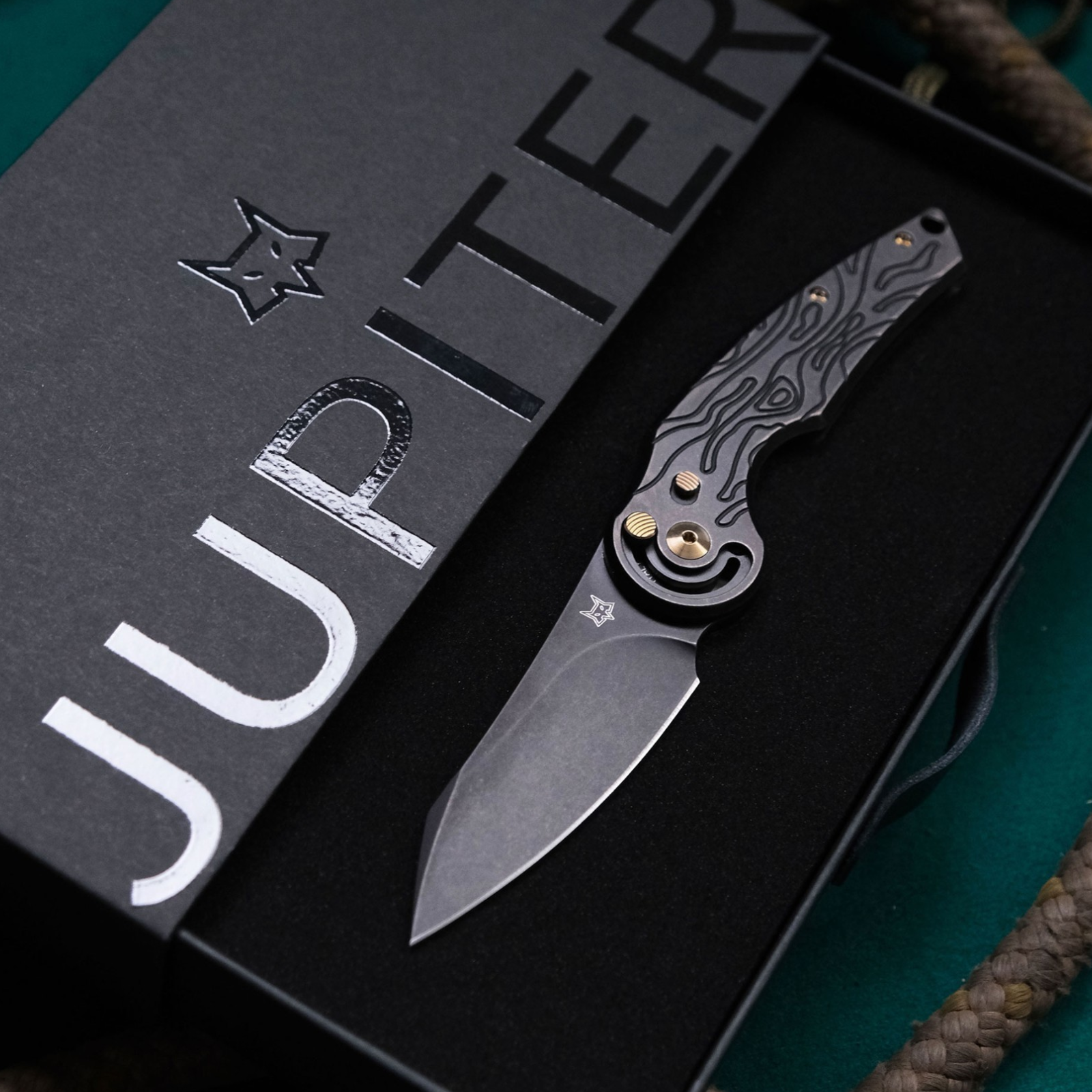 Fox Knives Jupiter – M390 – Titanium – Radius Lock – Premium Taschenmesser FX-555 TIBR Fox Knives