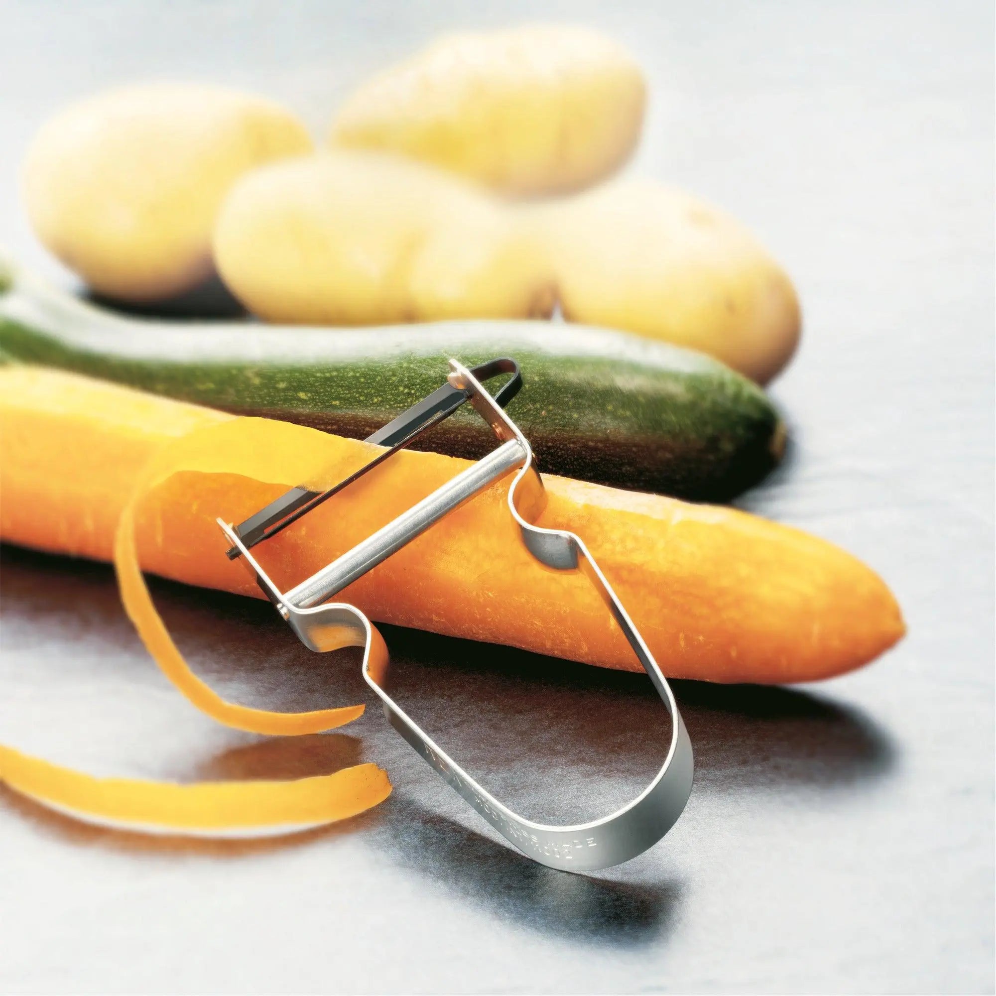 Victorinox 2er Set REX SPARSCHÄLER: Ergonomische Form für leichtes Arbeiten und maximalen Komfort Victorinox