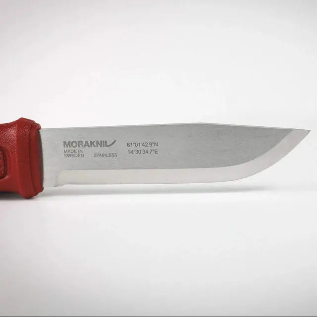 Morakniv Garberg (S) Dala Red – Full-Tang Bushcraft Messer mit 14C28N Stahl & Firesteel-Rücken Morakniv