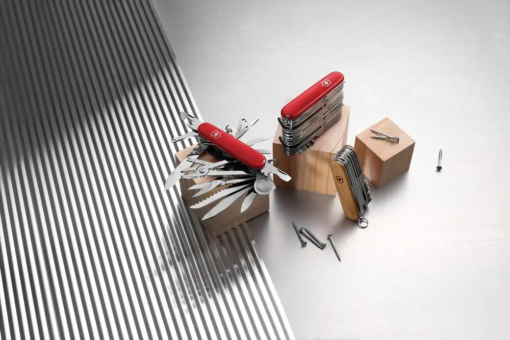 Victorinox SwissChamp XXL – Taschenmesser mit 73 Funktionen - GMELCH