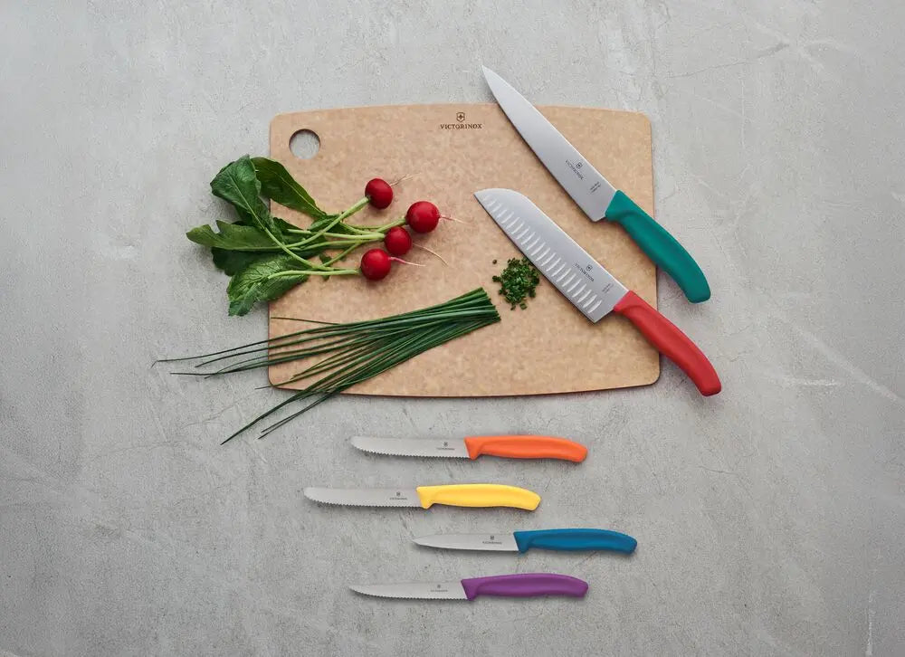 Victorinox Swiss Classic Gemüsemesser 10cm mit Wellenschliff spülmaschinenfest Victorinox