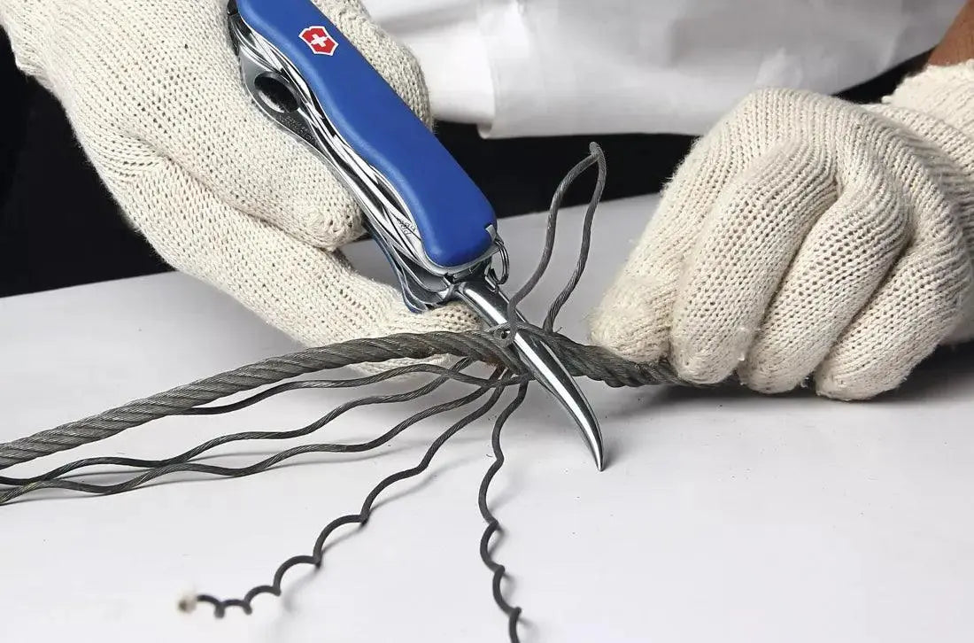 Victorinox SKIPPER PRO MW FALTSCHACHTEL BLAU 12 Funktionen Victorinox