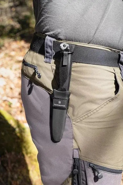 Victorinox Venture Bushcraft Full-Tang-Messer Outdoor Swiss Made Olive Victorinox