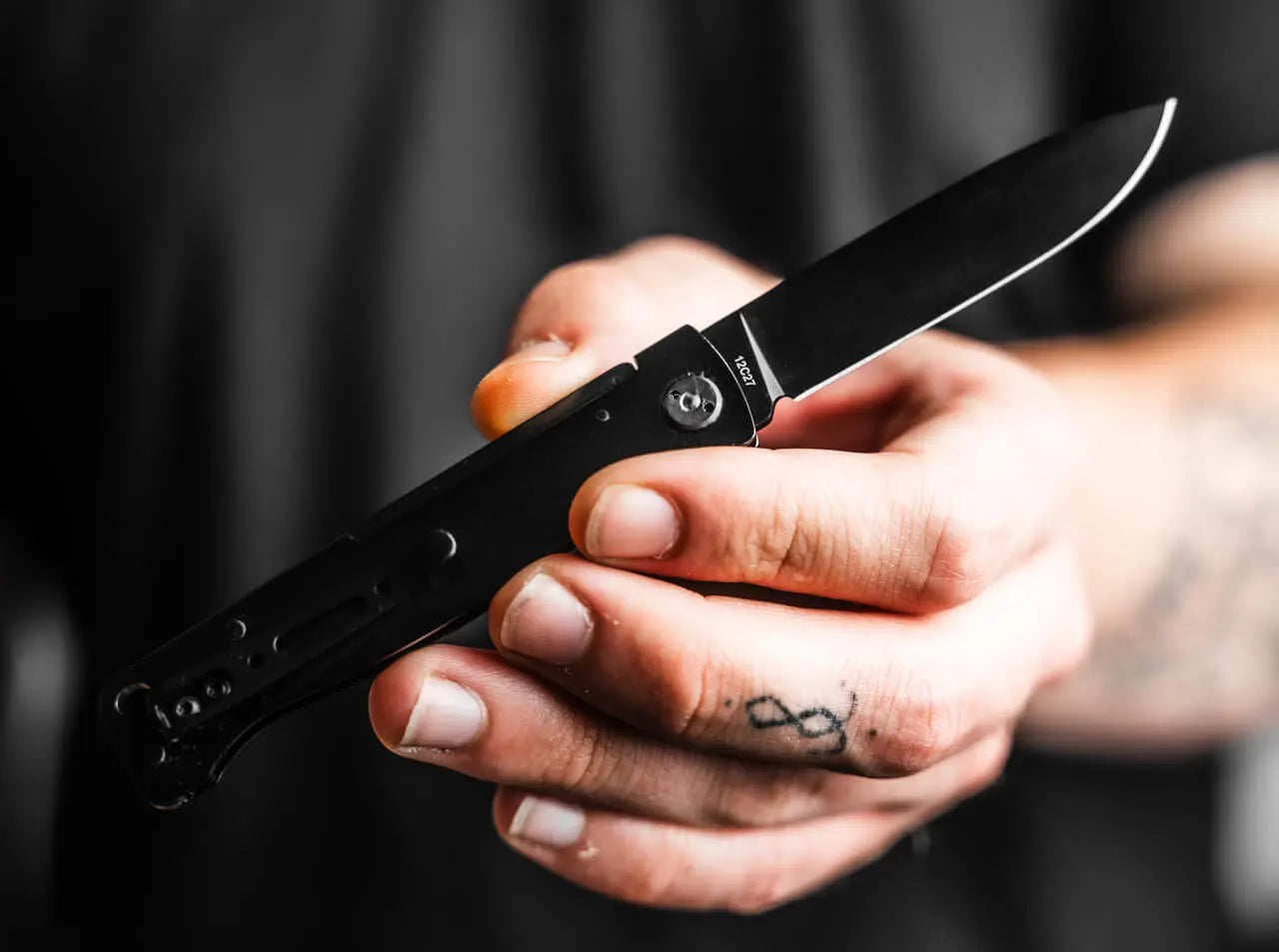 Böker Plus Atlas All Black – Slipjoint Taschenmesser 12C27, Schwarz, legal führbar Böker Plus