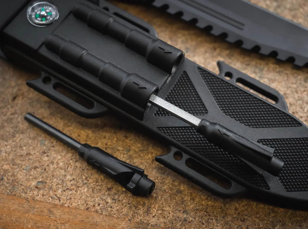Böker Magnum M-Spec Survival Knife Böker Magnum