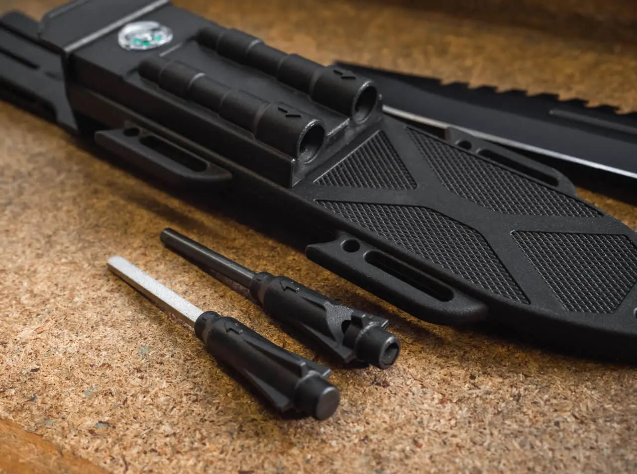 Böker Magnum M-Spec Survival Knife Böker Magnum
