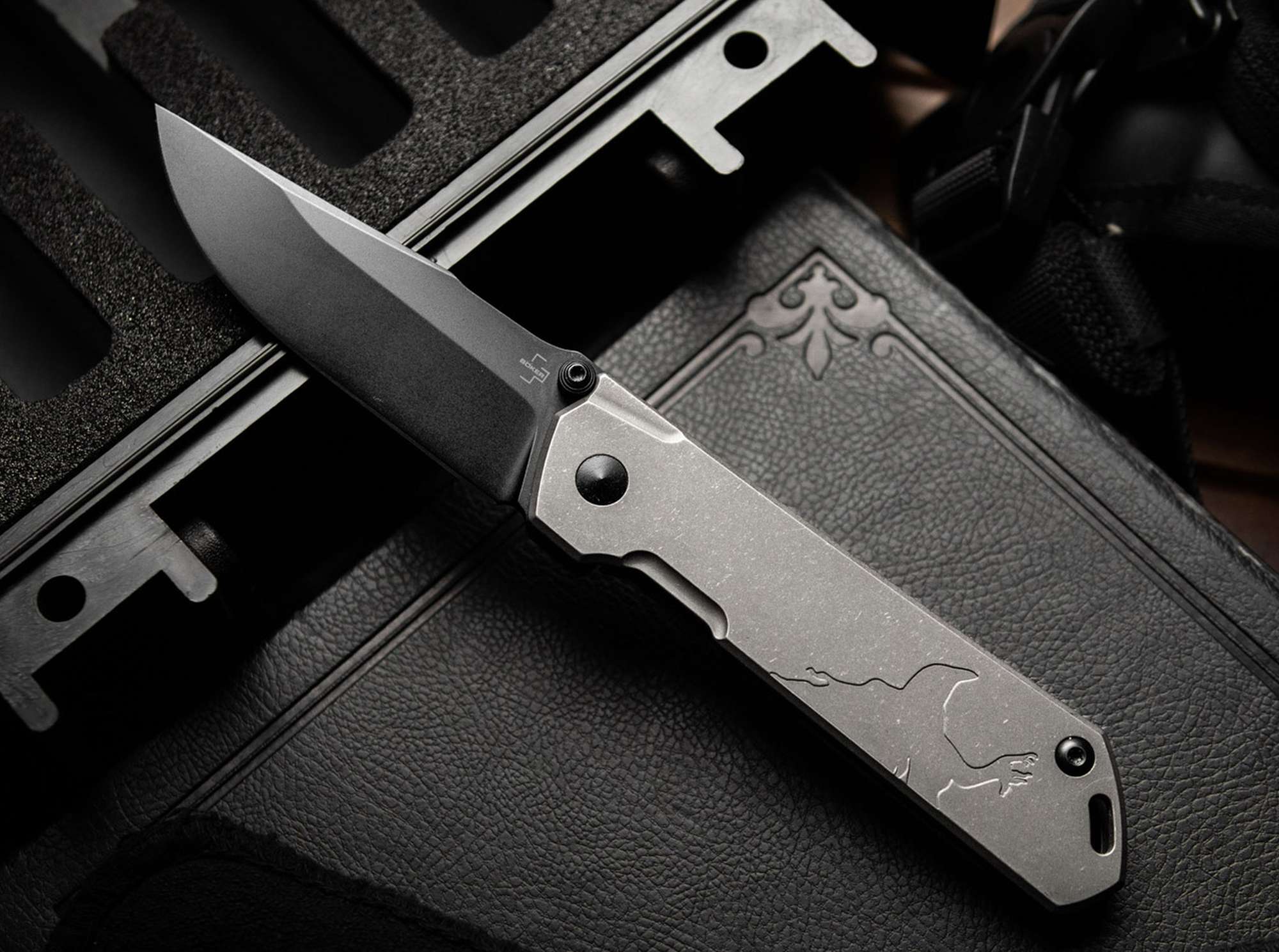 Böker Plus Raven Kihon Titan CPM-S35VN – Limited Edition 300 Stück – Framelock