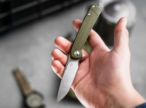 Böker Plus Fire Ant Green – ultraleichtes §42a-konformes EDC-Taschenmesser