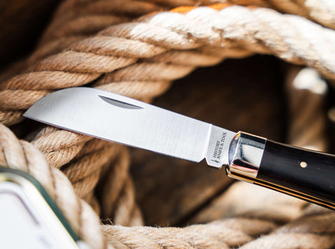 History Knife & Tool Anchor Knife – Traditionelles Ankermesser, Ebenholzgriff mit Messinganker, Klinge 1.4116 Stahl