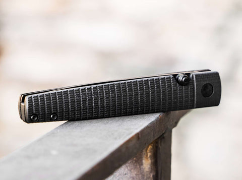 Böker Magnum Stereo G10 Linerlock 440A Droppoint Messer Schwarz Gentleman Tactical