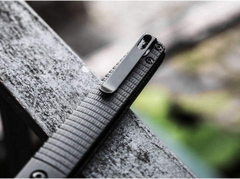 Böker Magnum Stereo G10 Linerlock 440A Droppoint Messer Schwarz Gentleman Tactical