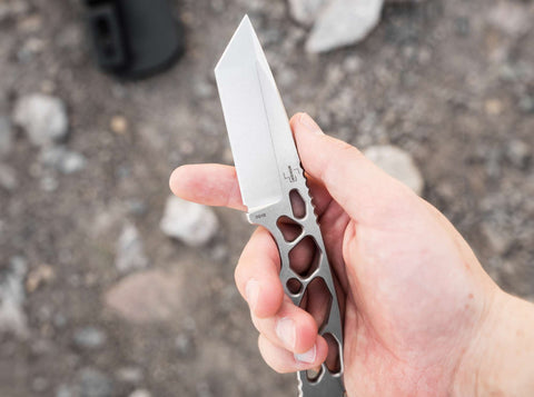 Böker Plus Superlight Tanto Feststehendes Messer D2 Stahl Kydexscheide