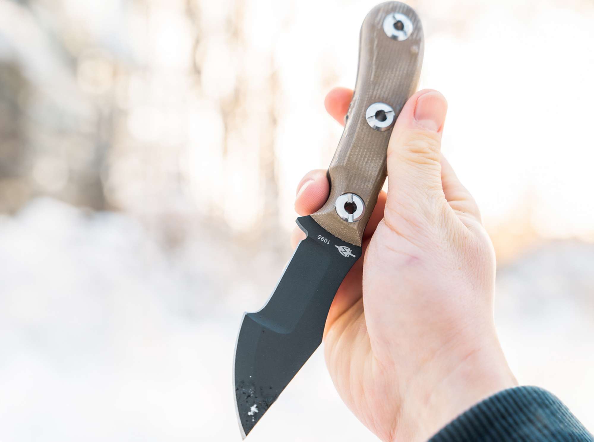 Böker Plus Micro Tracker 2.0 – Kompaktes Bushcraft- und Outdoor-Messer aus 1095 Stahl mit Micarta-Griff & Kydexscheide