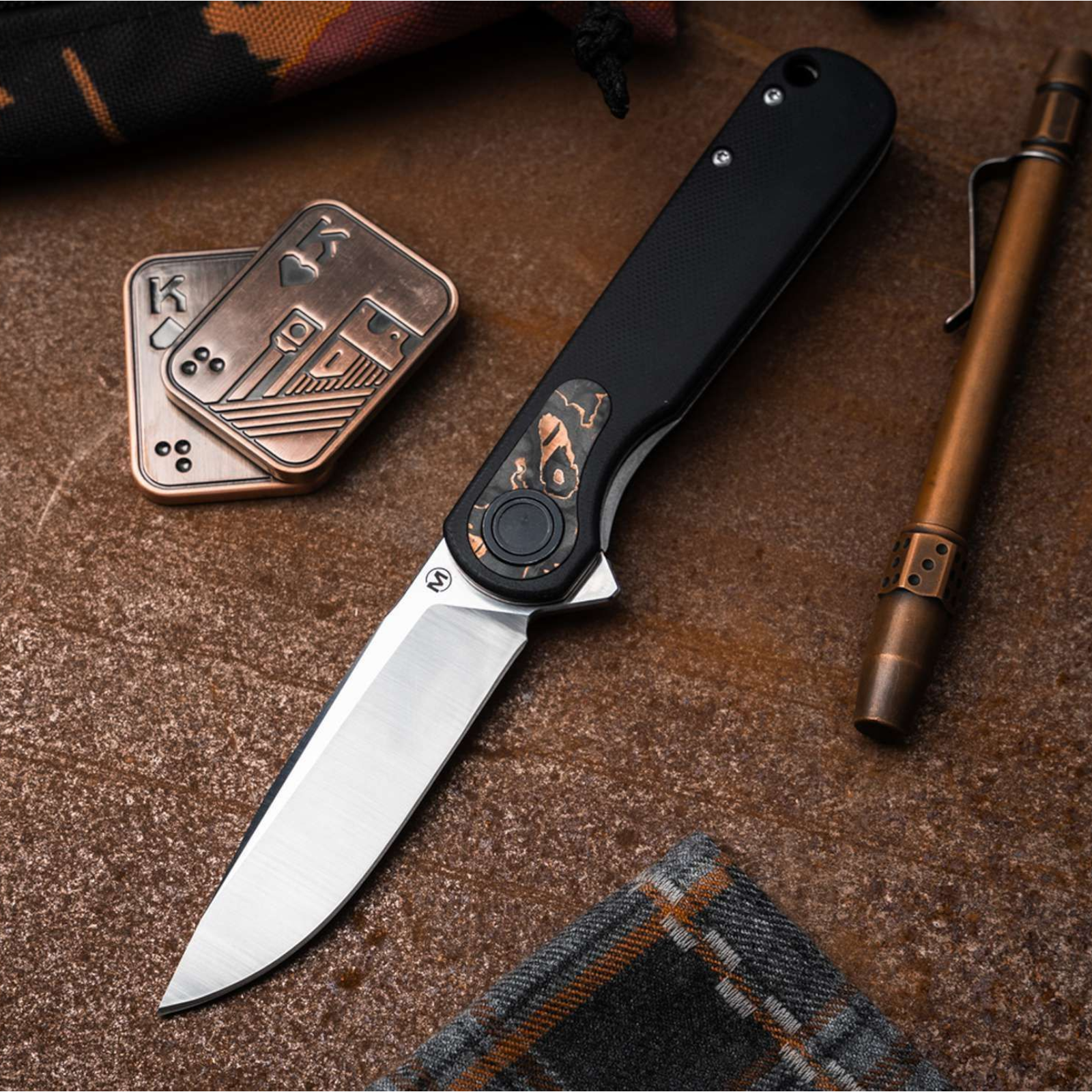 Böker Magnum Braddock Black Taschenmesser 440B Stahl, G10 Griff, Flipper, Linerlock