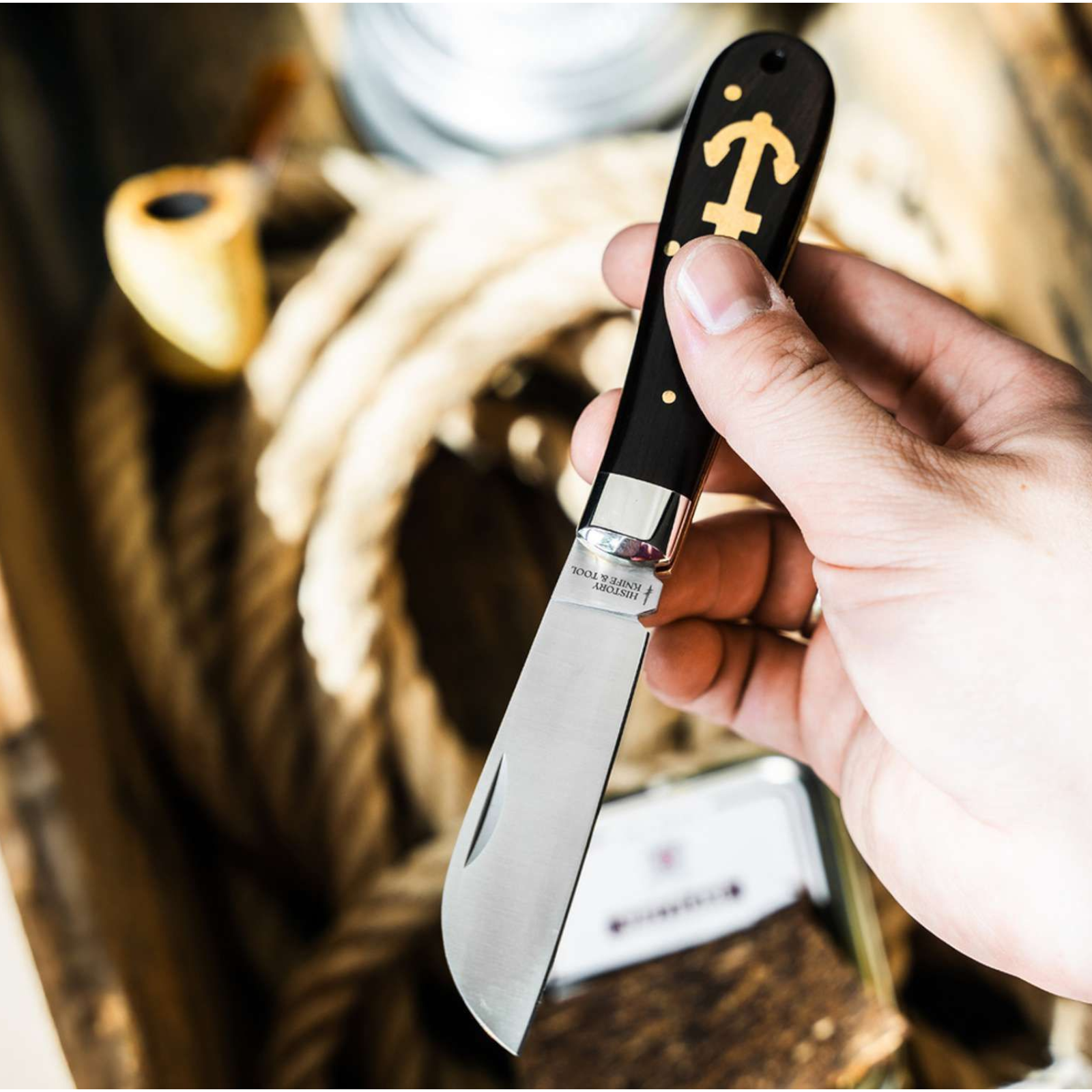 History Knife & Tool Anchor Knife – Traditionelles Ankermesser, Ebenholzgriff mit Messinganker, Klinge 1.4116 Stahl