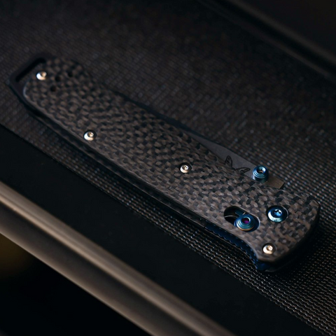 Benchmade 535-3 Bugout – Carbon Fiber Edition mit CPM-S90V Stahl