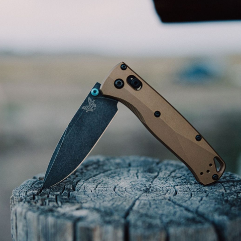 Benchmade 535BK-07 Bugout – Burnt Brass Aluminium, M390, AXIS Lock
