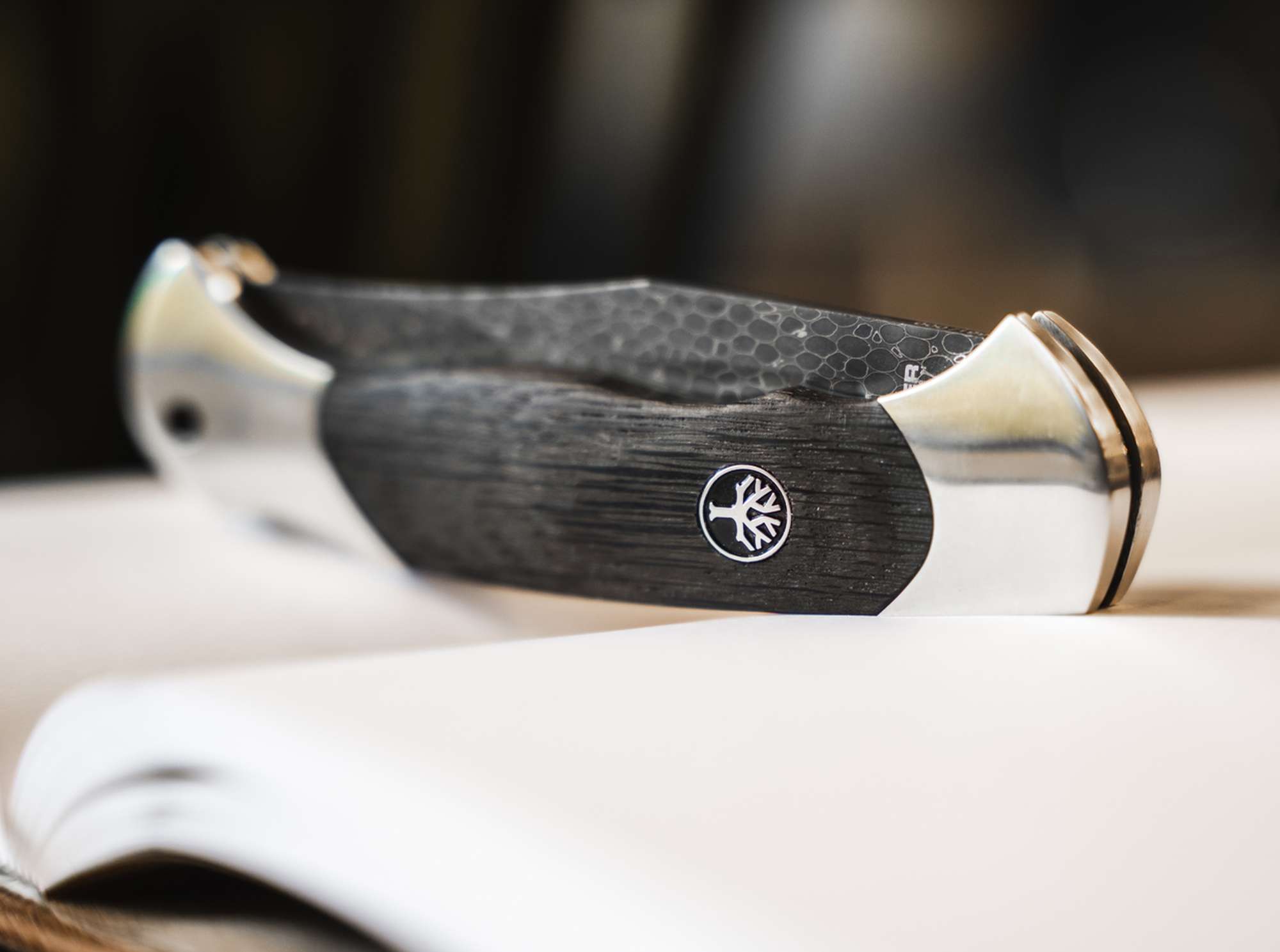 Böker Scout Damast Mooreiche – Limitiert, Dragonskin, Neusilber, Backlock, Solingen, 40th Anniversary Damast