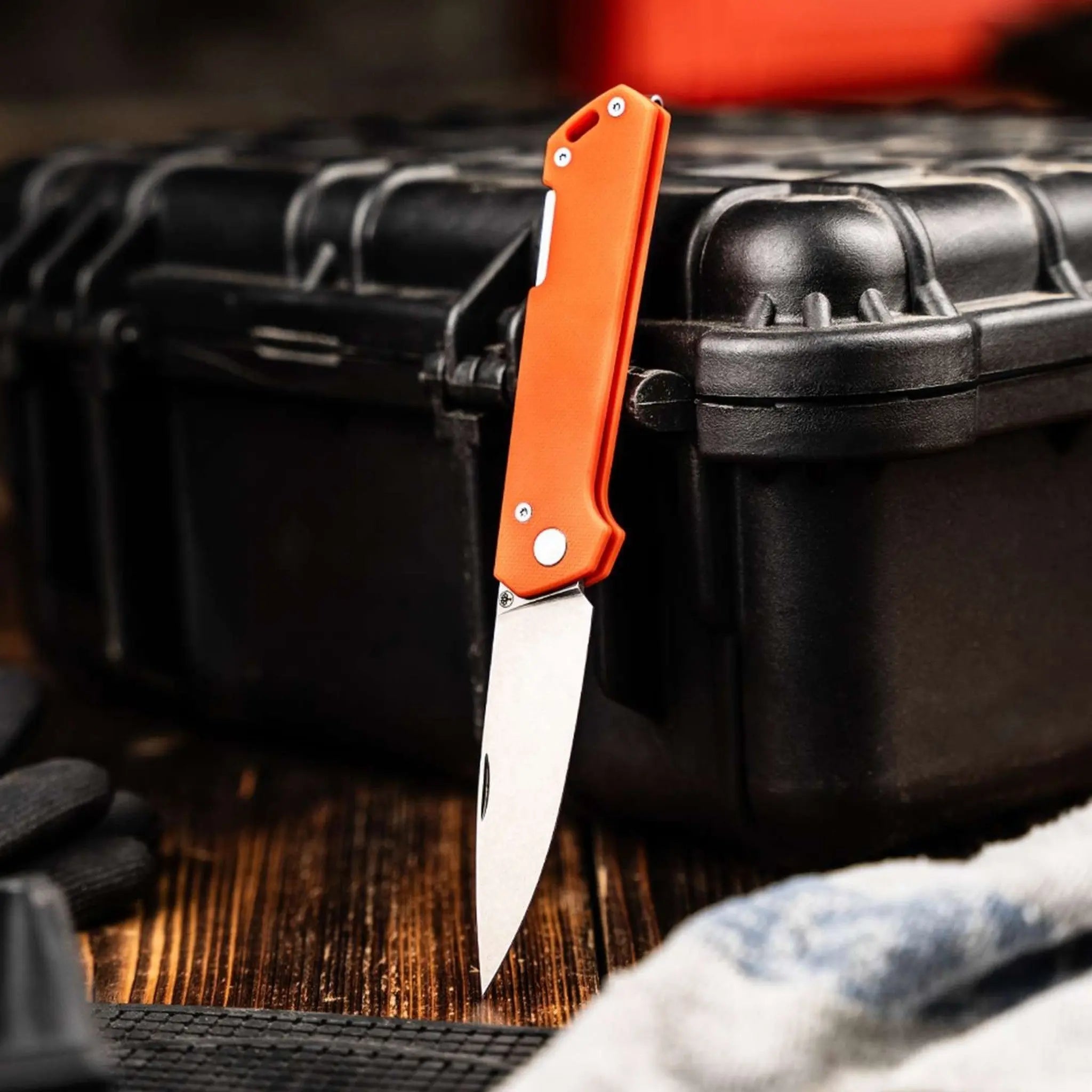 Böker Kihon Bifold G10 Orange – orange G10-Griffschalen mit Backlock