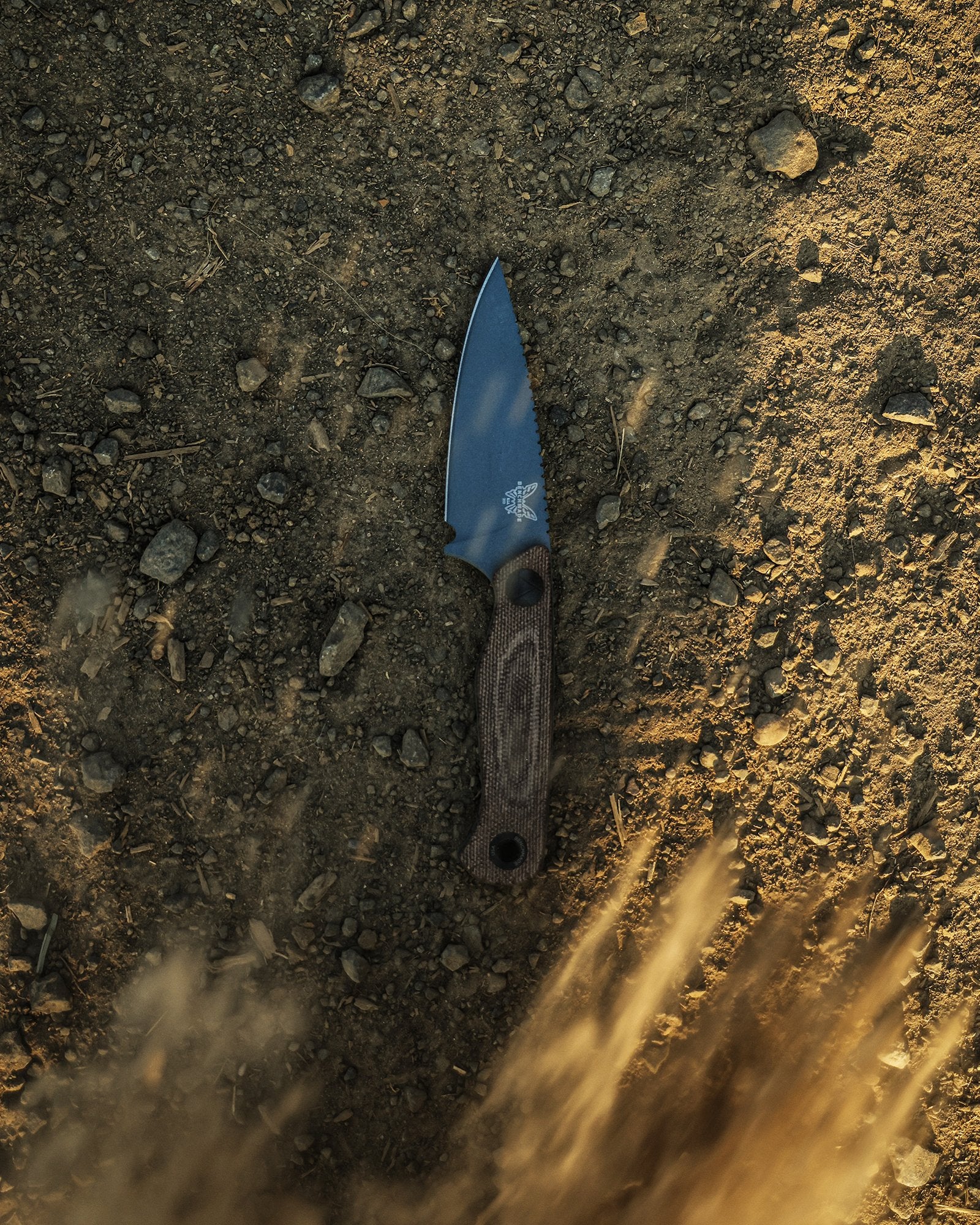 Benchmade 203BT-03 Dacian MagnaCut – Blue Blade Jagdmesser Micarta & Leder