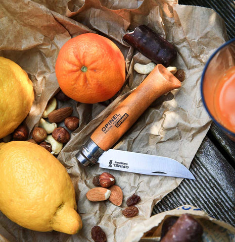 Opinel N°08 Carbon – Klassisches Taschenmesser mit Carbonstahlklinge & Buchenholzgriff