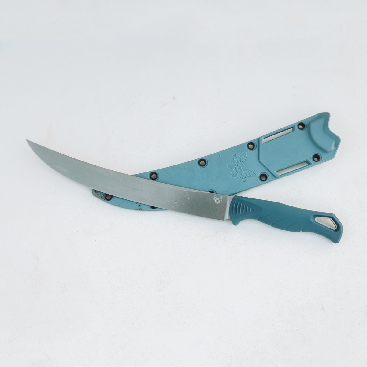 Benchmade 18020 Fishcrafter 9” – MagnaCut Filetiermesser, Blue Santoprene Griff