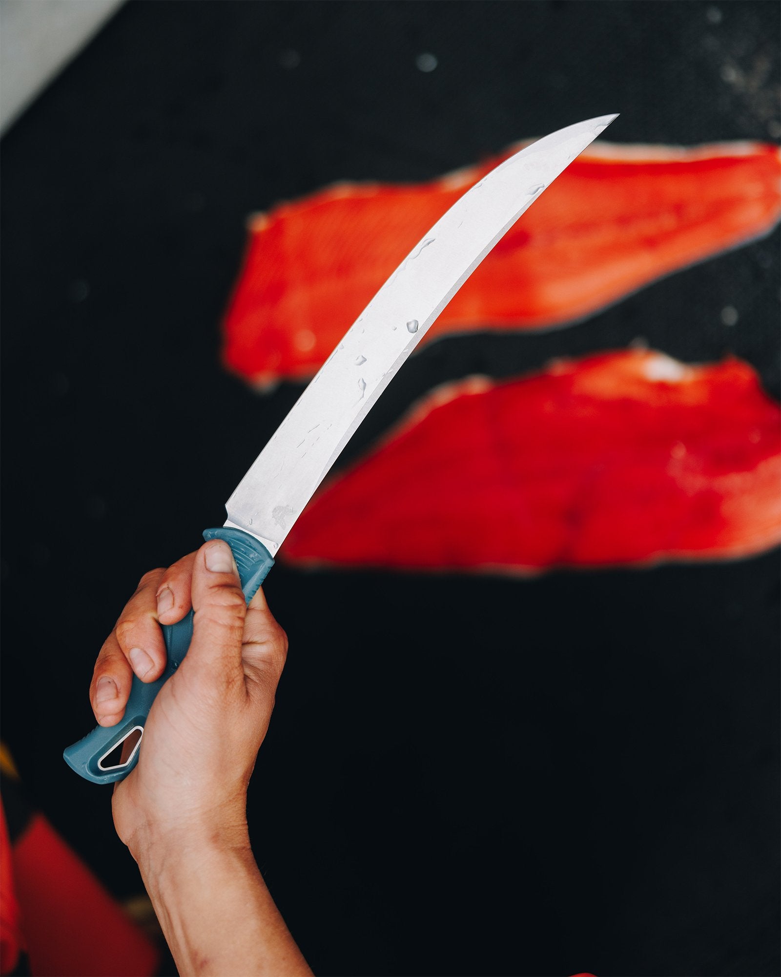 Benchmade 18020 Fishcrafter 9” – MagnaCut Filetiermesser, Blue Santoprene Griff