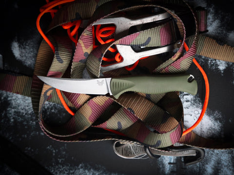 Benchmade 15505 Meatcrafter 4” – CPM-154 Stahl, Santoprene Griff, Boltaron Scheide