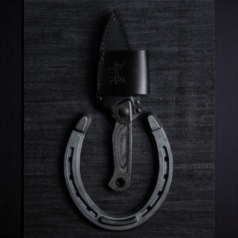 Benchmade 203BK-02 Dacian – Black Edition