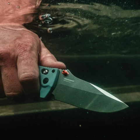 Benchmade 18060 Adira – MagnaCut Taschenmesser für Wasser & Outdoor | AXIS Lock | Made in USA