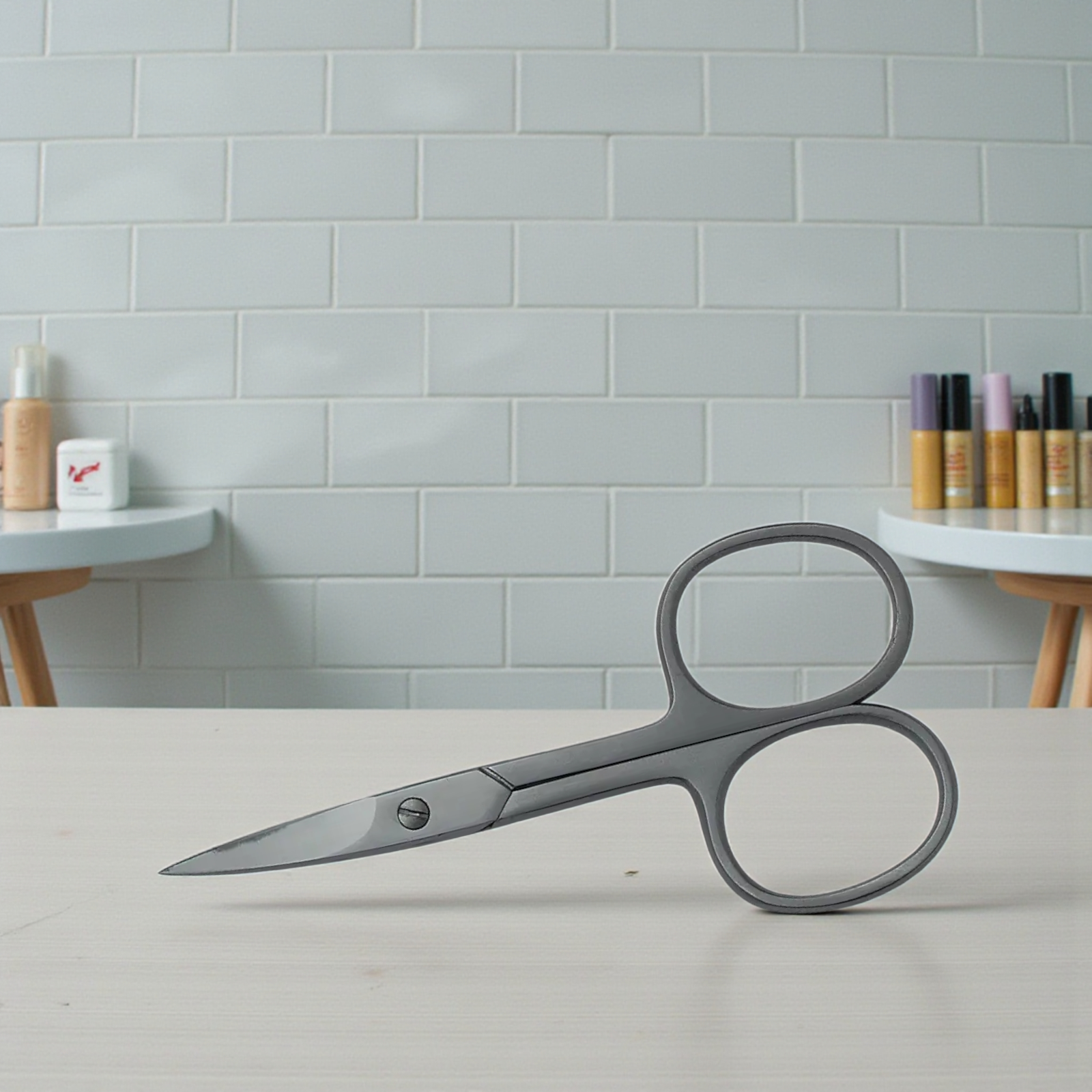 Victorinox Nagelschere – präzise Pflege für Hände und Füße 8.1681.09