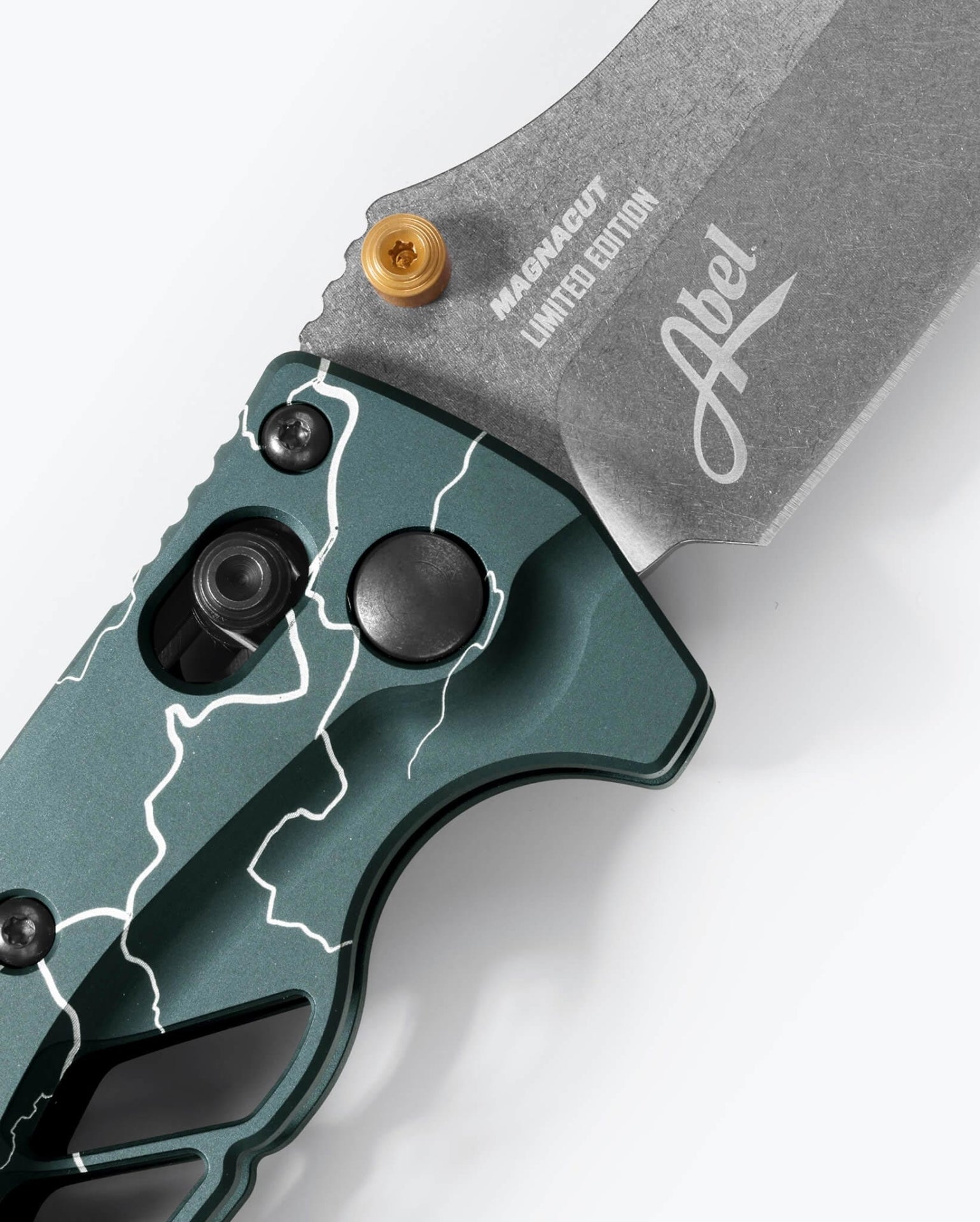 Benchmade x Abel Mini Adira – MagnaCut Limited Edition