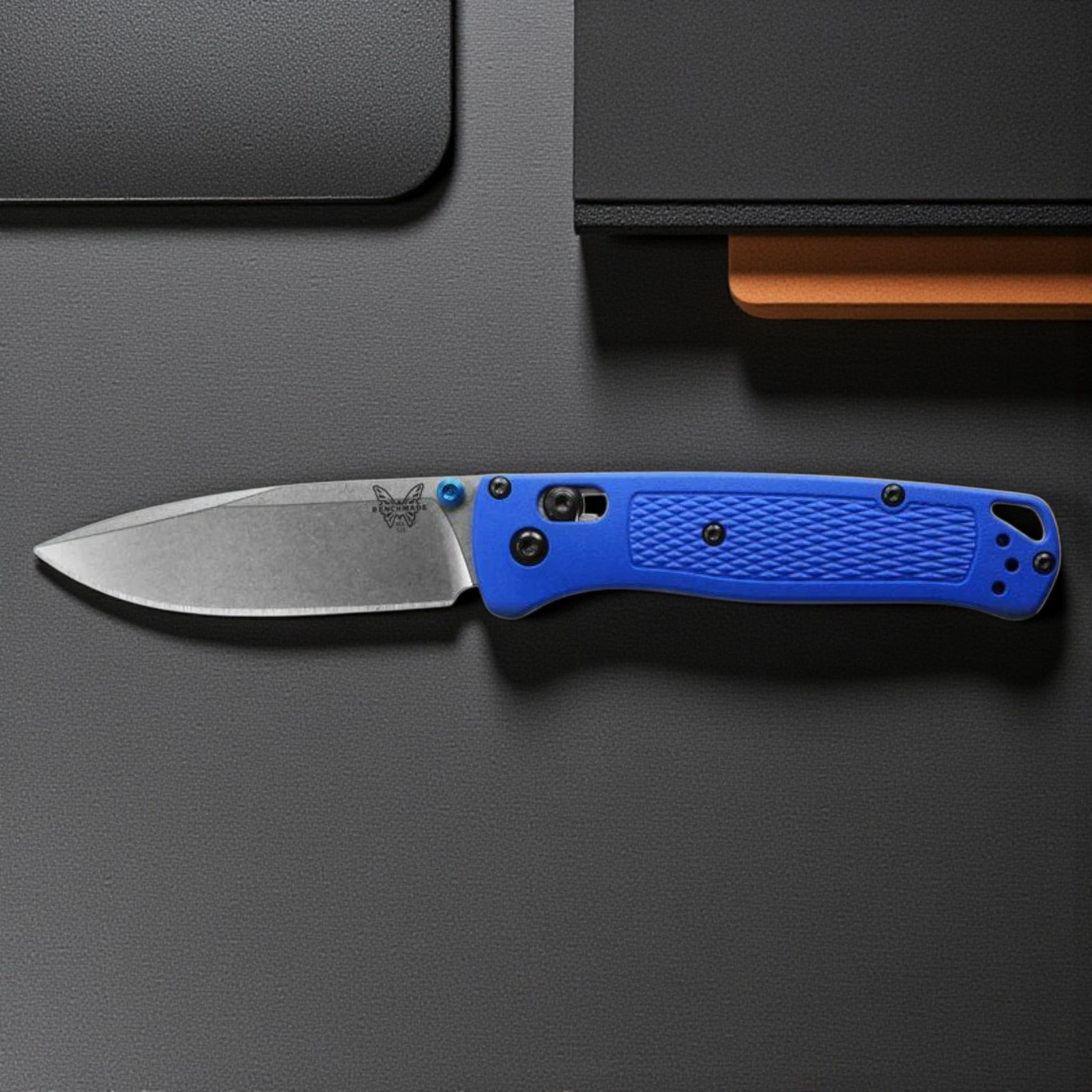 Benchmade 535 Bugout Blue – Ultraleichtes EDC-Messer mit AXIS® Lock