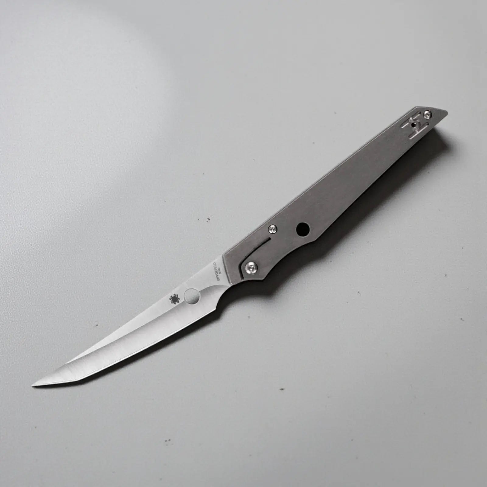 Spyderco COBOL Titan Slipjoint M390 Klinge Ball Joint Mechanism 42a konform