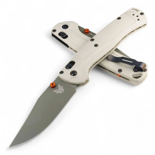 Benchmade 15536GN-01 Taggedout – Tan Grivory, Elmax, AXIS Lock, SelectEdge® Benchmade