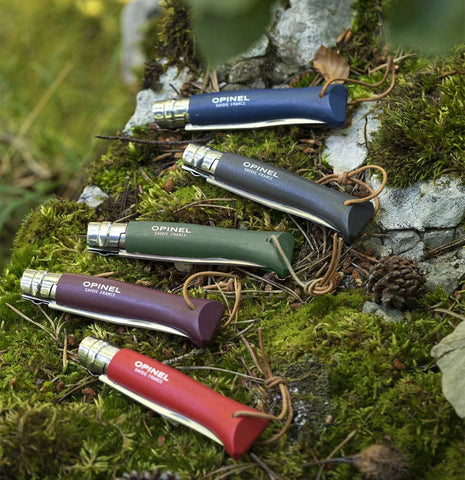 Opinel N°08 Baroudeur Kaki – Robustes Taschenmesser mit Edelstahlklinge & Holzgriff in Naturfarbe
