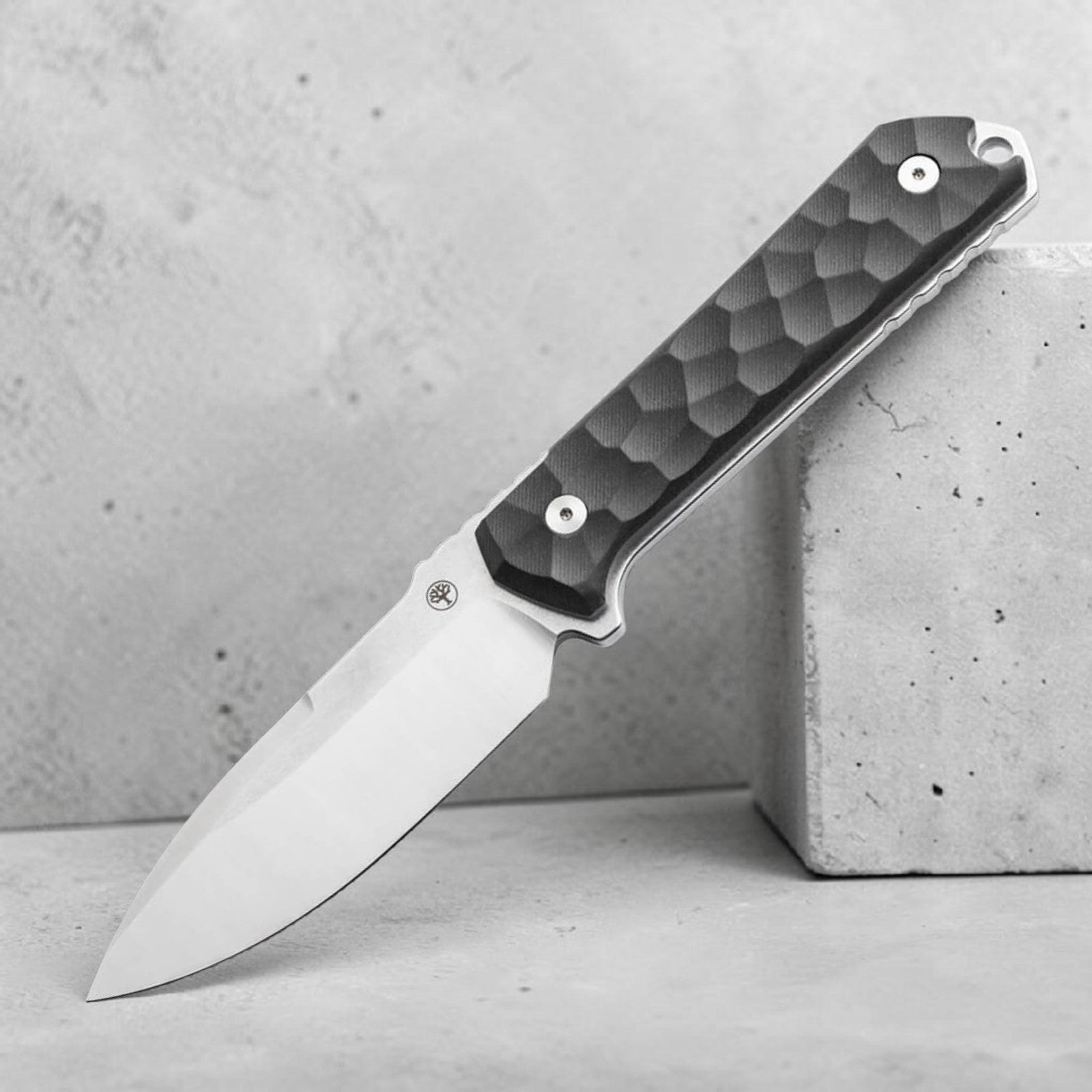 Böker Kiboku Richlite Black Rock Pattern – Feststehendes Messer mit RWL-34 & Kydex-Scheide