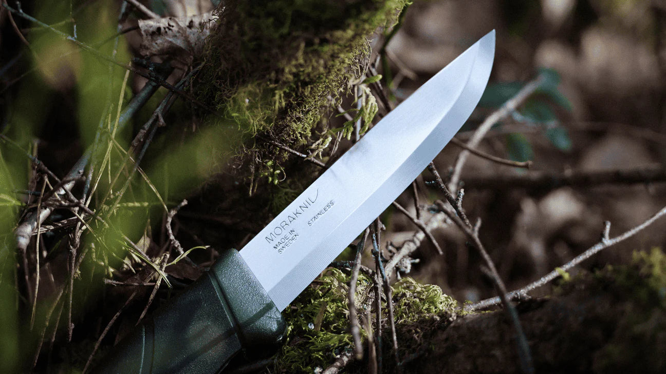 Morakniv Companion (S) Outdoor Messer MG – 12C27 Edelstahl mit Scandi-Schliff & rutschfestem Griff