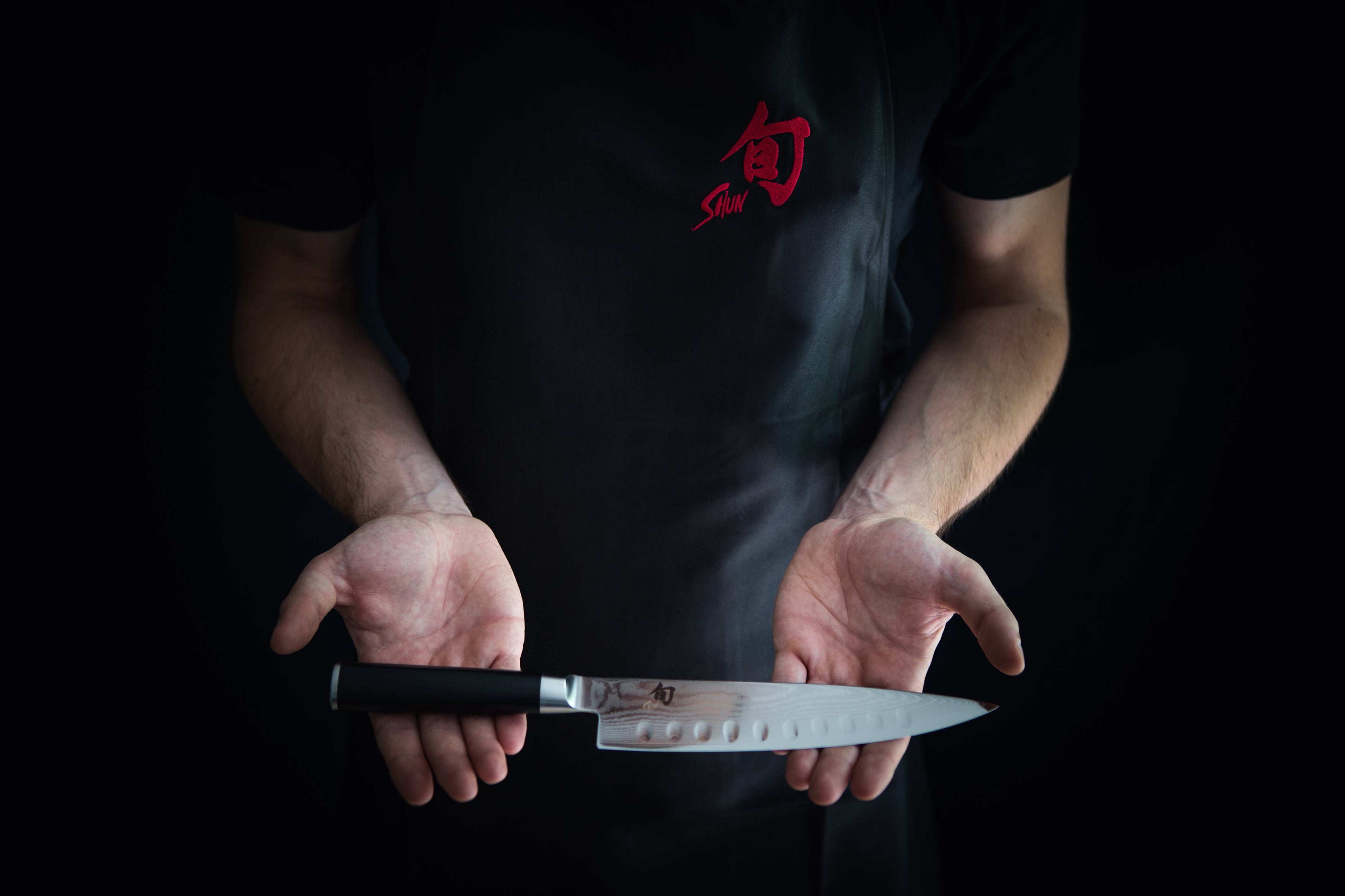 KAI Shun DM-0718 Santoku 18 cm – Damaszenerstahl, VG-MAX Kern, Kullenschliff