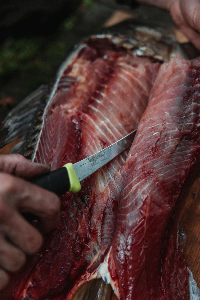 Morakniv Companion Fishing Fillet 155 – Flexibles Filetiermesser mit 12C27-Stahl aus Schweden Morakniv