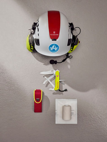 Victorinox RESCUE TOOL MW FALTSCHACHTEL NEONGELB 13 Funktionen