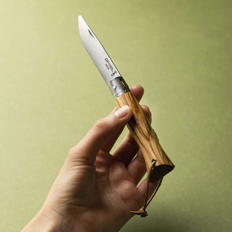Opinel néo6 Opiflex Taschenmesser Olivenholz – 7 cm Klinge, Made in France