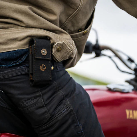 Leatherman Nylon Holster mit Taschen – Robustes Gürteholster für Multi-Tools Leatherman